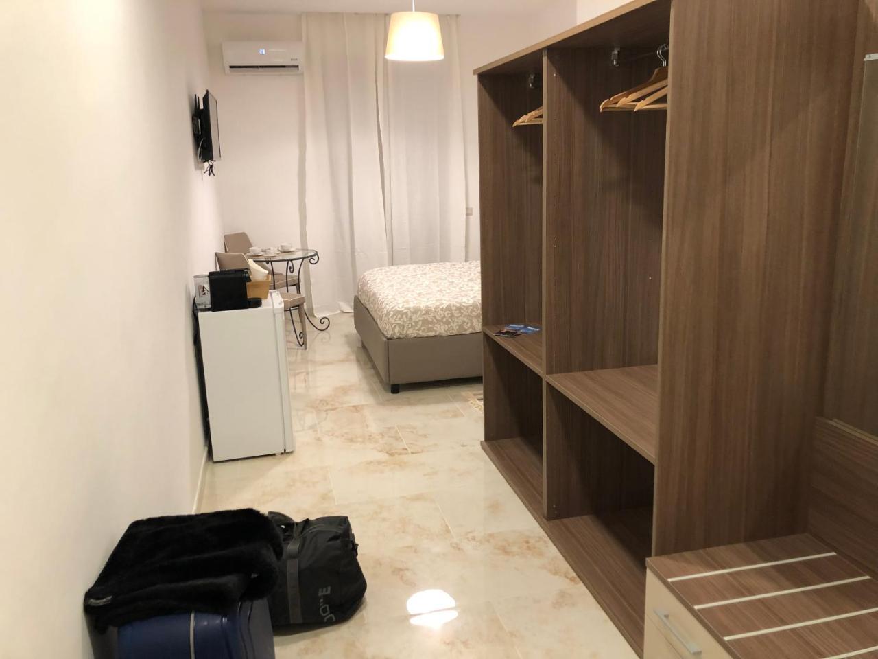 Antonietta De Pace Rooms By Napoli Milionaria B&B מראה חיצוני תמונה